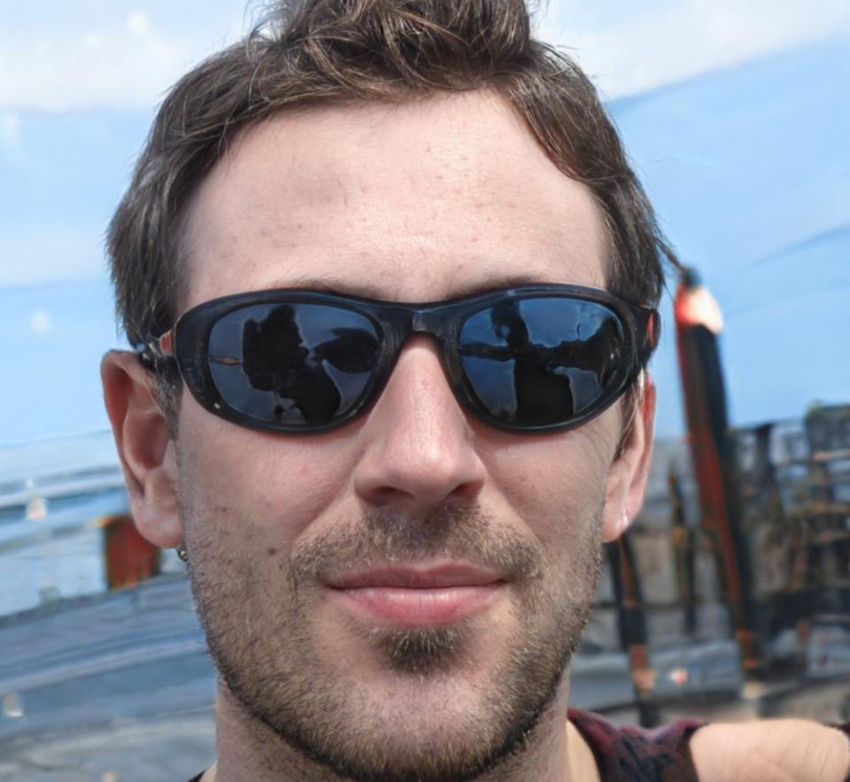 Íñigo Cabrera, especialista en análisis empresarial