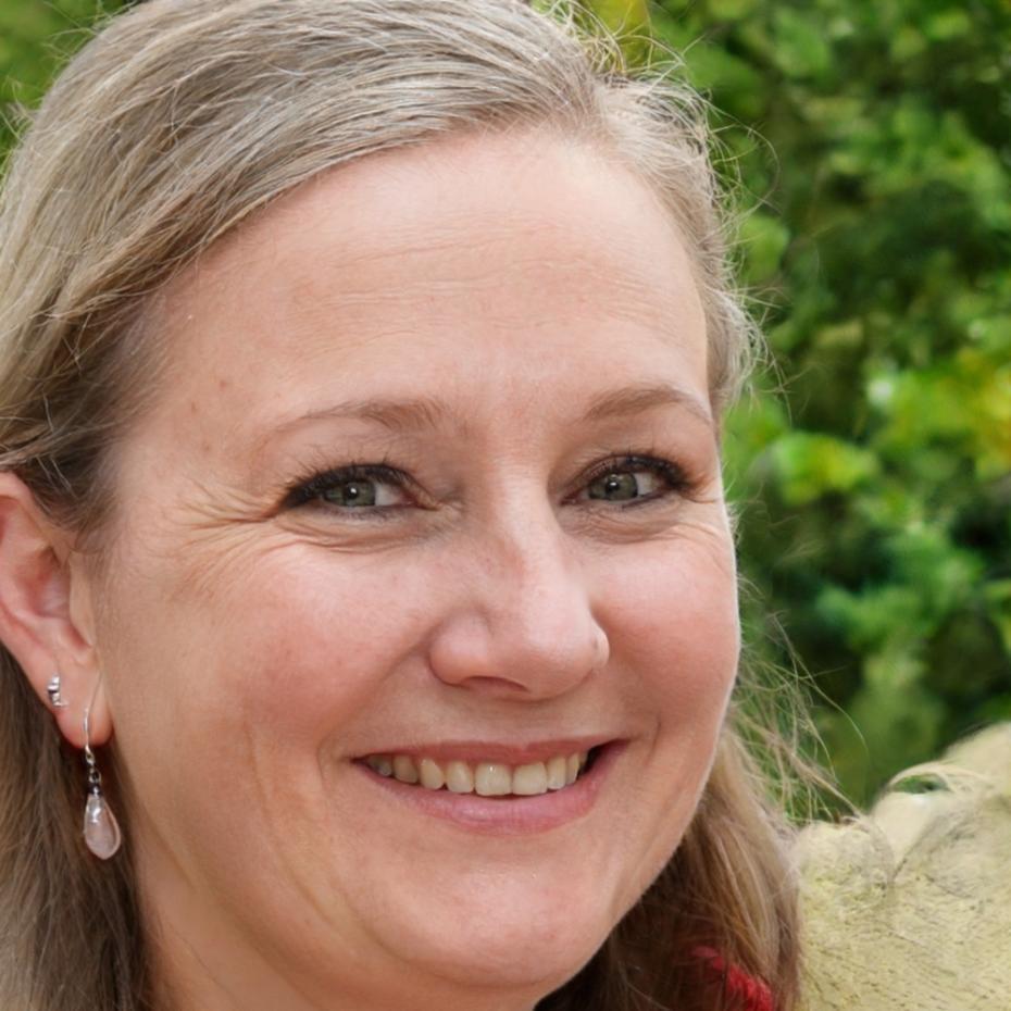 Retrato profesional de Marta Serrano